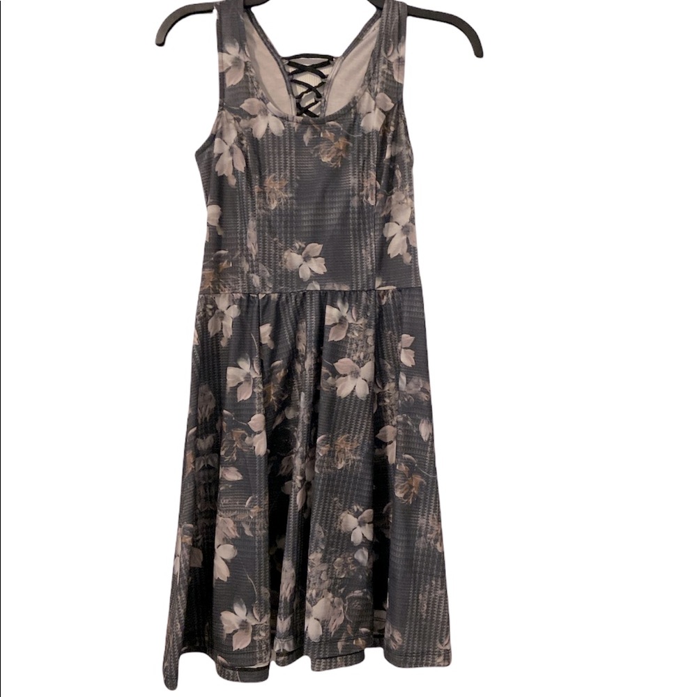 Jessica Simpson “Jayne” Corset Style Dress